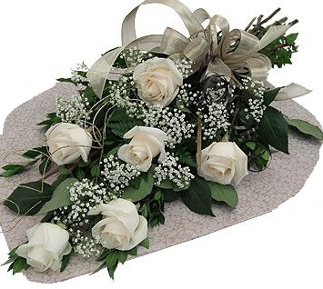 Envio y venta de flores ,rosas, plantas,arreglos florales ,regalos y desayunos a domicilio con delivery gratis en la Ciudad Autonoma de Buenos Aires y con costo de env�o en localidades del Gran Buenos Aires asi como delivery de flores y plantas a trav�s de florerias asociadas en todas las provincias de la Argentina, Buenos Aires, la Pampa, Tucuman, La Rioja, R�o Negro, Entre Rios, Corrientes, Misiones, Neuquen, Chubut, Tierra del Fuego, Santa Cruz, San Luis, Mendoza, Cordoba, Jujuy, Formosa, Santiago del Estero, Salta, Chaco, Catamarca ,San Juan, y ademas realizamos el delivery de flores ,coronas,palmas , plantas y regalos a todas las ciudades de Argentina, Mar del Plata, C�rdoba, Buenos Aires, con cargo en Santa Rosa, La Plata, Bella Vista, Neuquen, Pilar, Paran�, Posadas, Resistencia, Cipolleti y mas de 300 ciudades y localidades en todo el territorio de nuestro pa�s, asi como tambien tenemos la posibilidad de enviar flores a casi todo el mundo en cuestion de horas